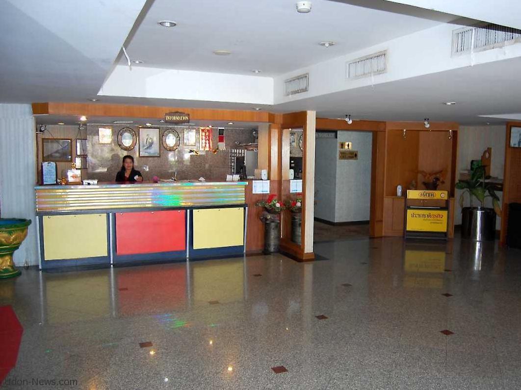 Udon Airport Hotel Udon Thani Esterno foto